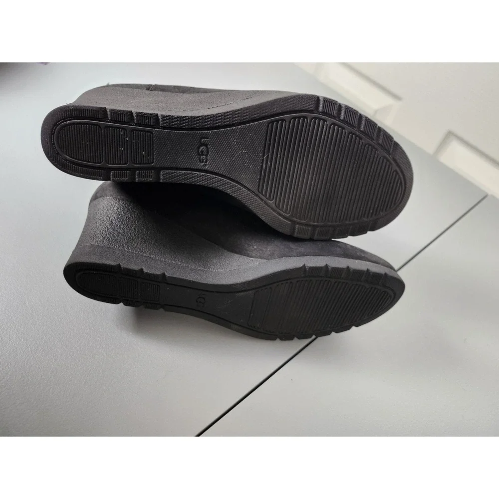 UGG Australia Indra Leather Black Ankle Boot Wedge‎ Shoes Women's Size 7.5